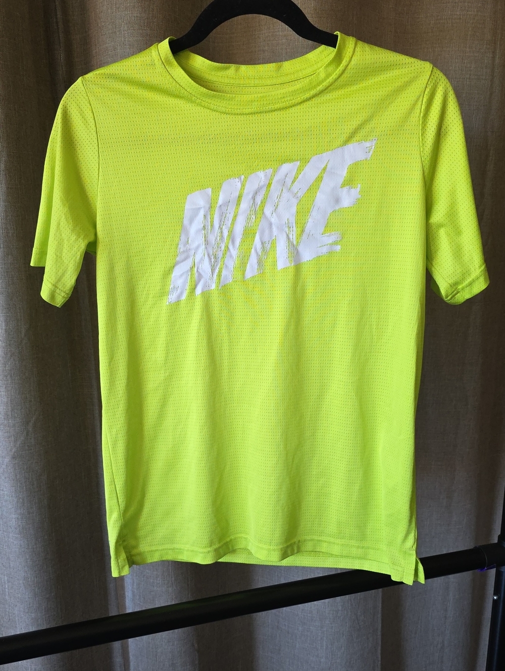 Nike Dri-FIT Athletic Short Sleeve Tee Green Youth  XL